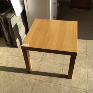 Table Coffee/ Occasional – IKEA / X-Large / Wood / Pine