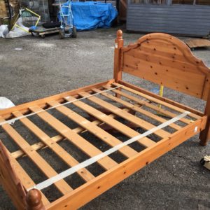 Bed Base Double: Pine