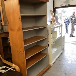 Shelves/Bookcase Large – . / Large / Wood / Pine