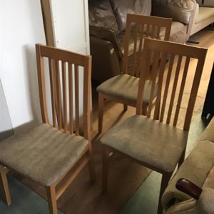 Chair Dining/ Kitchen – . / . / Wood / Tan