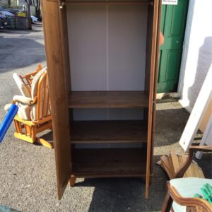 Wardrobe Double – . / Medium / Wood / Pine
