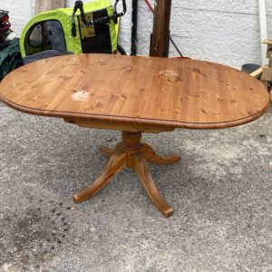 Kitchen Table Medium – . / . / Wood / Beige