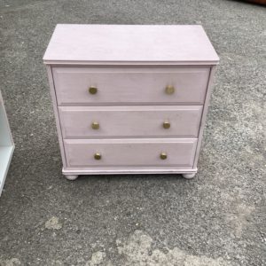 Chest Of Drawers Small (3 Drawers Or Fewer) – . / Small / Wood / Pink