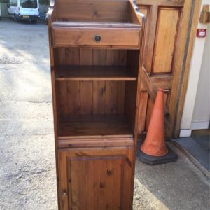 Cabinet Small – . / . / Wood / Dark Brown