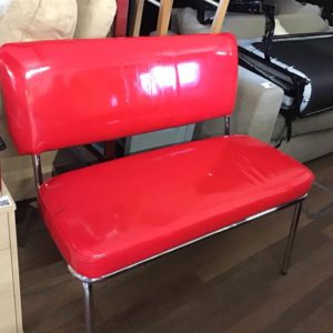 Bench – . / . / . / Red