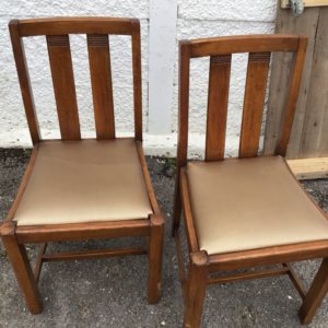 Armchair – . / Single / Wood / Dark Brown