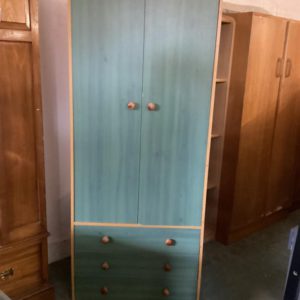 Wardrobe Double – . / Medium / Wood / .