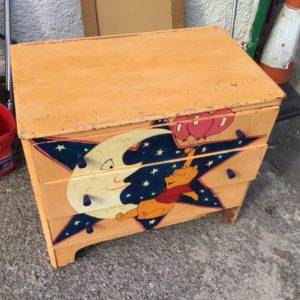 Chest Of Drawers Small (3 Drawers Or Fewer) – . / . / Wood / Pine