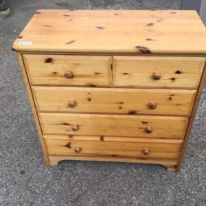 Chest Of Drawers Small (3 Drawers Or Fewer) – . / . / Wood / Pine