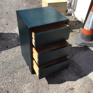 Chest Of Drawers Small (3 Drawers Or Fewer) – . / . / Wood / Navy Blue