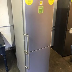Fridge/Freezer – over 5 ft (3.A1) – RL38SCPS – Samsung / . / . / Grey