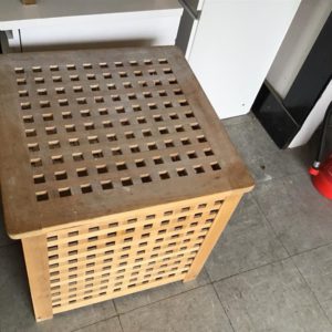 Storage Trunk/Box/Ottoman – . / . / Wood / Cream