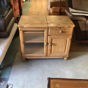 sideboard/stereo unit – . / Medium / Wood / .