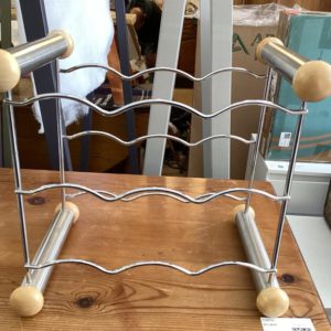Small Wire Wine Rack – 6 Bottles
