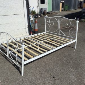 Bed Base Double – . / . / . / White