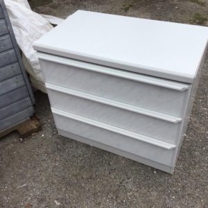 Chest Of Drawers Small (3 Drawers Or Fewer) – . / . / Composite / White