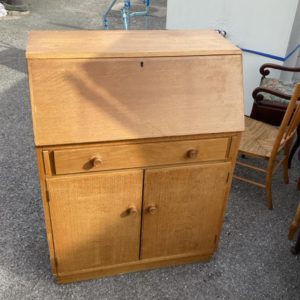 Cabinet Bureau – . / Medium / Composite / Pine