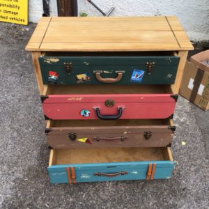 Chest Of Drawers Large (4 Drawers+) – Suitcase drawers – . / Medium / Wood / Pine