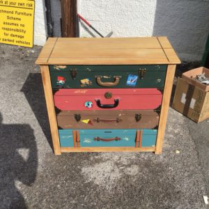 Chest Of Drawers Large (4 Drawers+) – Suitcase drawers – . / Medium / Wood / Pine