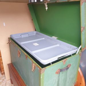 Storage Trunk/Box/Ottoman – . / Large / . / Green