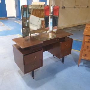 Vintage G Plan Dressing Table – . / Medium / Wood / Dark Brown