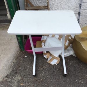 Computer Desk – height adjustable – . / . / . / White