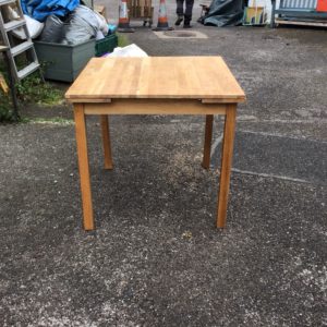 coffee table (extendable)