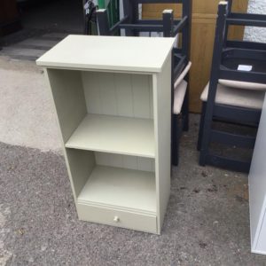Shelves/Bookcase Small