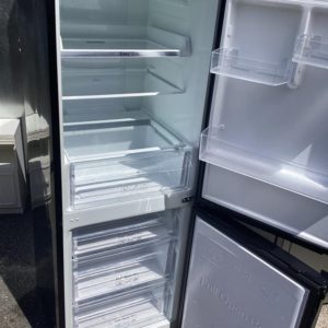 Fridge/Freezer – over 5 ft (2.A) – RB29FSJNDBC – Samsung / . / . / .