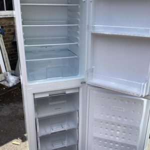 Fridge/Freezer – over 5 ft (3.A1) – CF5834APW – Beko / . / . / .