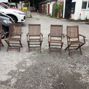 Garden Chair – . / . / Wood / .