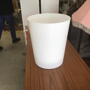 Bin – . / . / Plastic / White