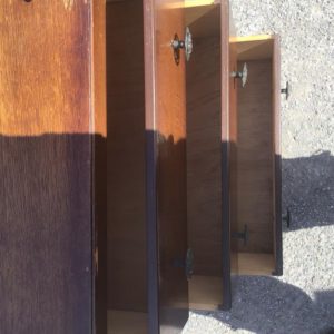 Chest Of Drawers Small (3 Drawers Or Fewer) – . / . / Wood / .