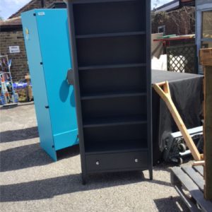 Shelves/Bookcase Large – . / Large / Wood / Black