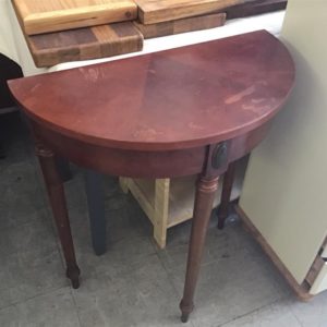 Table Coffee/ Occasional – . / . / . / Dark Brown