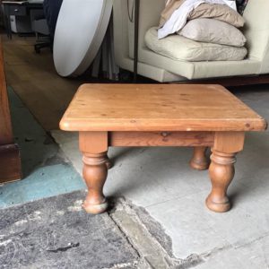 Table Coffee/ Occasional – . / . / Wood / .