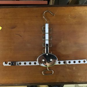 tie hangers – . / . / Metal / .