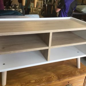 Tv Unit / Hi-Fi Unit