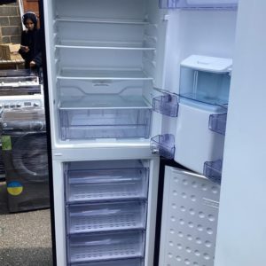 Fridge/Freezer – over 5 ft (2.A) – CFD6914APB – Beko / . / . / .