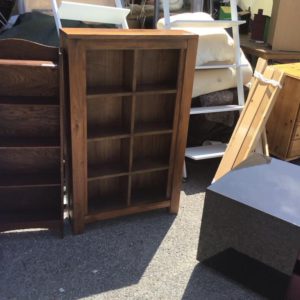 Shelves/Bookcase Small – . / . / Wood / .