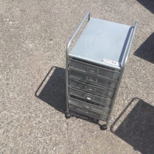 Filing Cabinet small – . / . / Metal / .