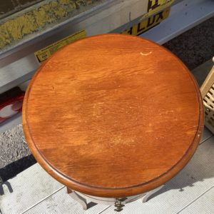 Side Table/Plant Stand
