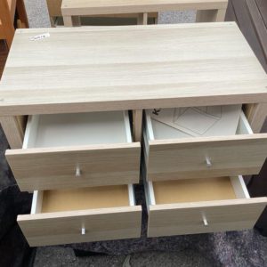 Single Cube – . / . / Wood / Pine