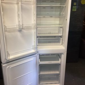 Fridge/Freezer – over 5 ft (2.A) Hotpoint h3t811lw – Hotpoint / . / . / .