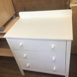 Chest Of Drawers Small (3 Drawers Or Fewer) – . / Medium / Composite / White