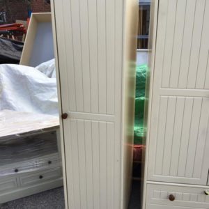 Wardrobe Single/Childs – . / . / Wood / Cream
