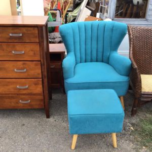 Armchair with foot stool – . / . / Fabric / .