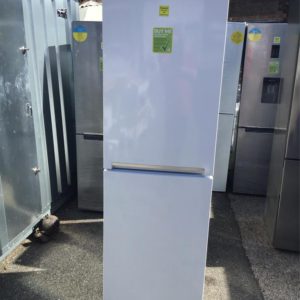 Fridge/Freezer – over 5 ft (2.A) – CXFG1601W – Beko / . / . / .
