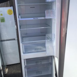 Fridge/Freezer – over 5 ft (3.A1) – RB29FSRNDSA – Samsung / . / . / .