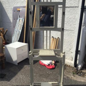 Dressing Table – . / Medium / Wood / .